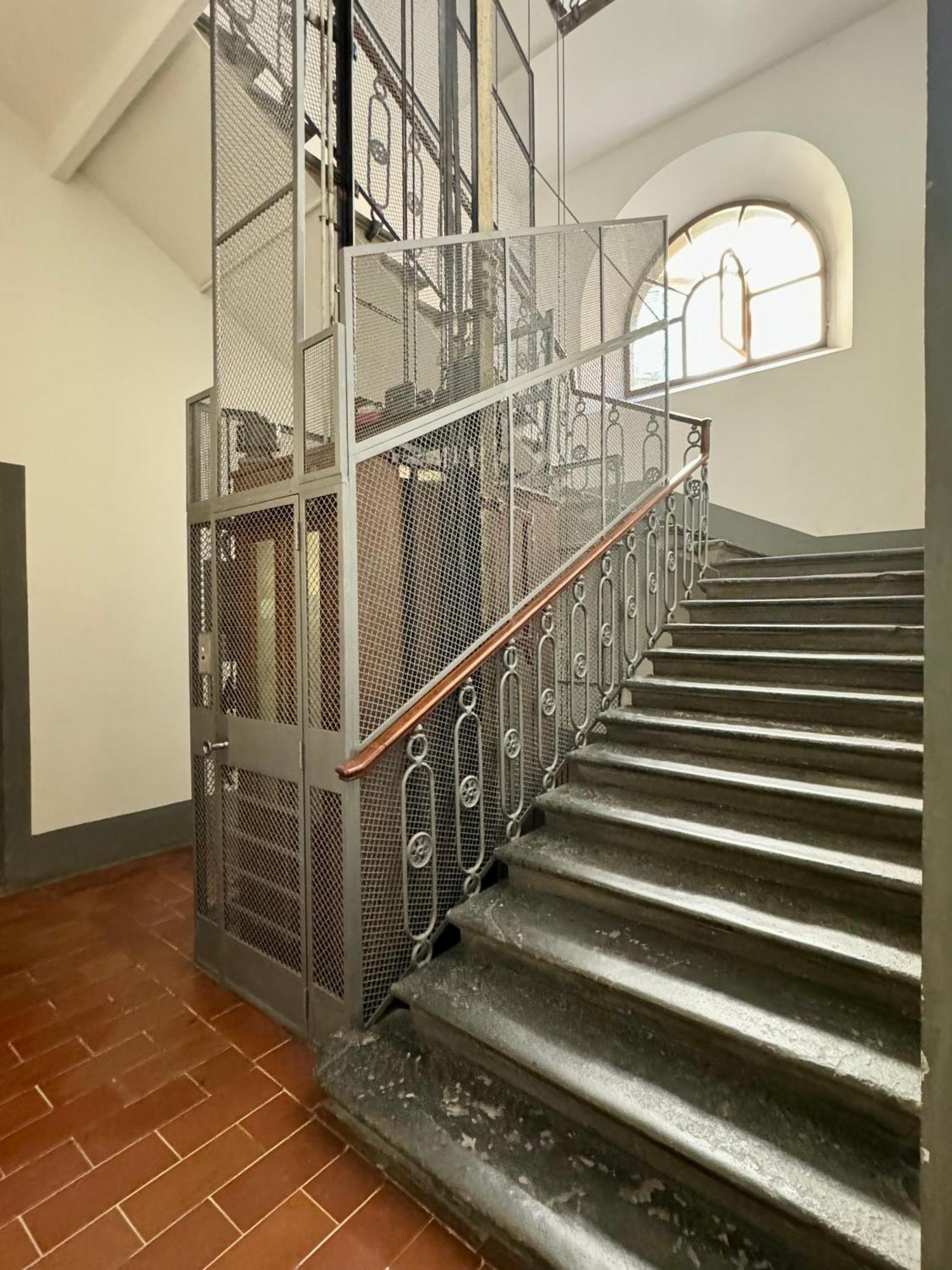 Tintori Elegant Apartment